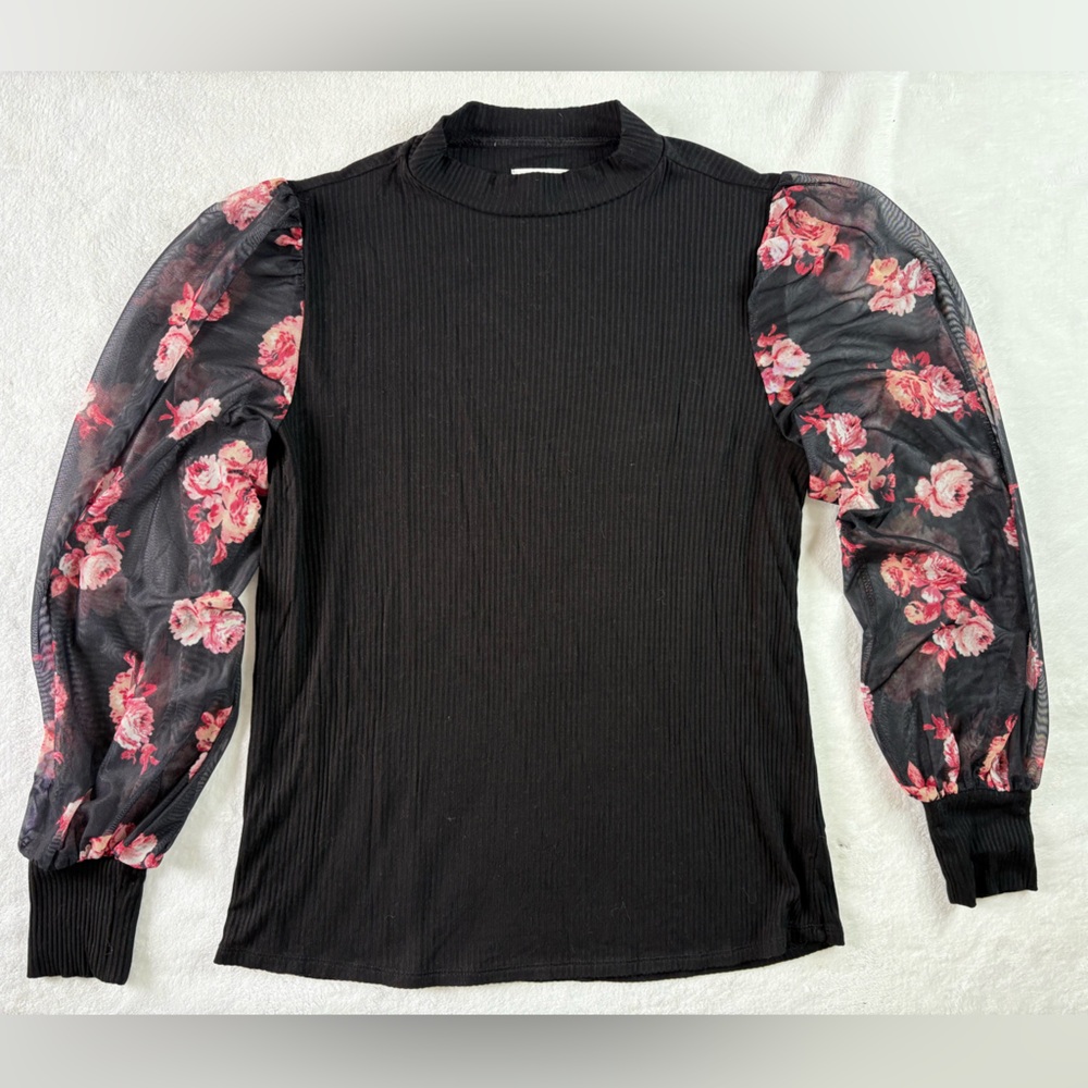 Maurices Floral Sleeve Black Top size M